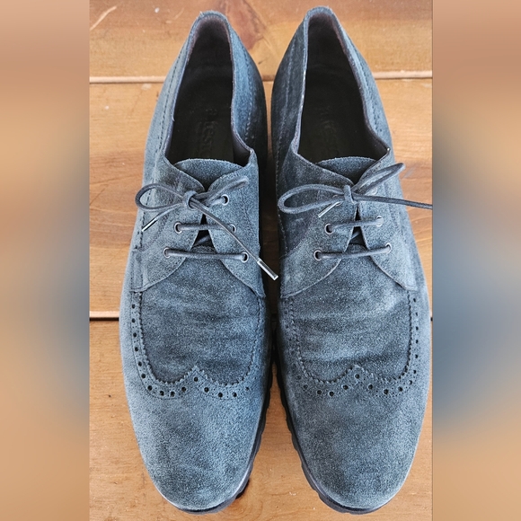 A. Testoni Men's Gray Suede Oxford Shoes.Size US 11